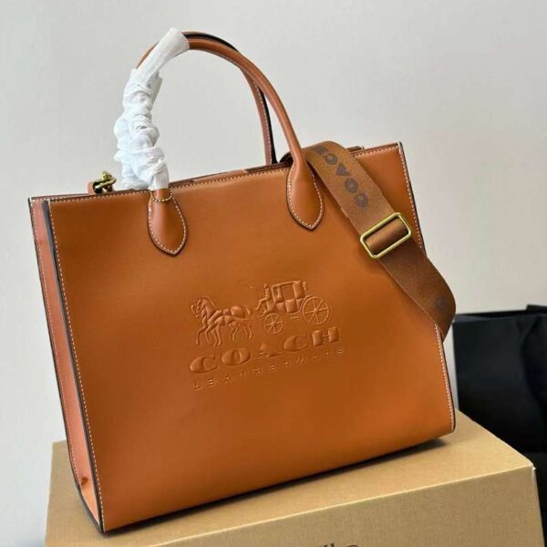 Coach コーチ メッセンジャーバッグ 35*29cm