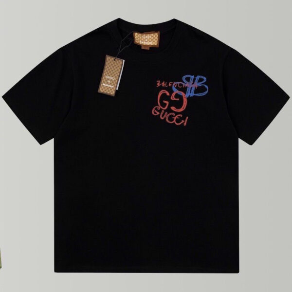 🔥2 つのうち 1 つが無料になります🔥🔥【GUCCI x BALENCIAGA旗艦店】Tシャツ ご好評に付き再入荷！