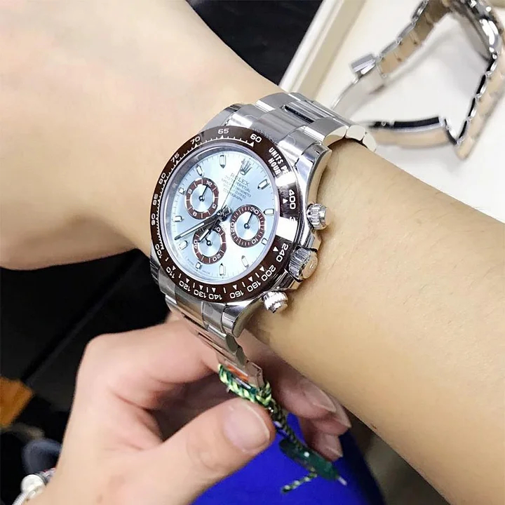 コスモグラフ デイトナ オイスター 40 mm プラチナ - 画像 (5)