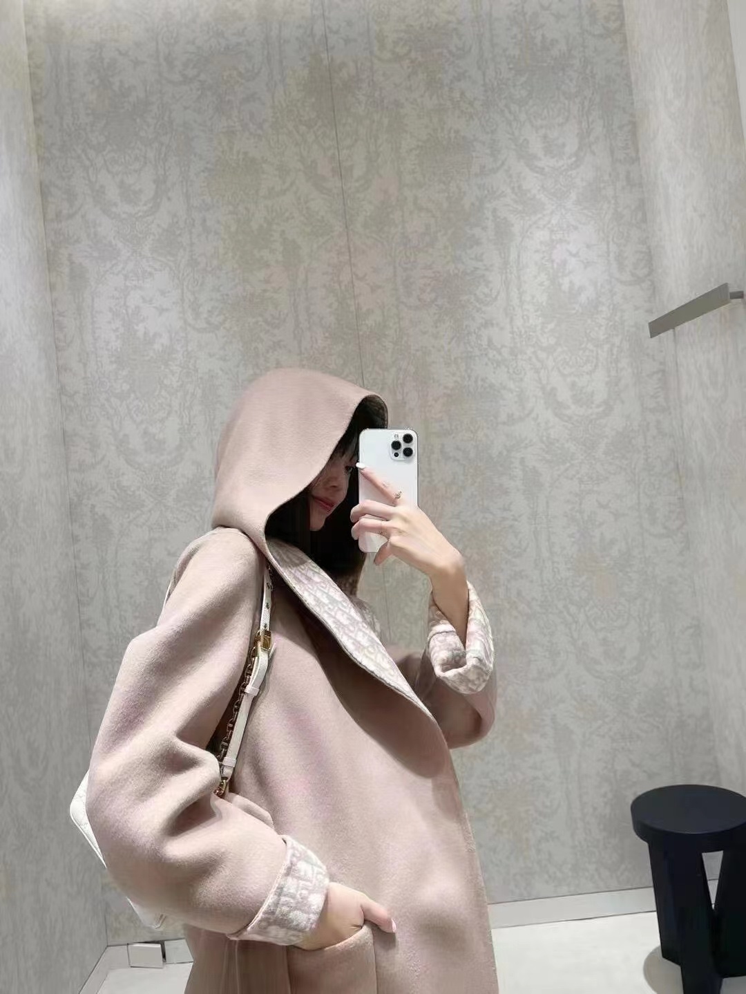 Dior襟付きのタイトベルトコート【50%オフ+送料無料】 - 画像 (12)