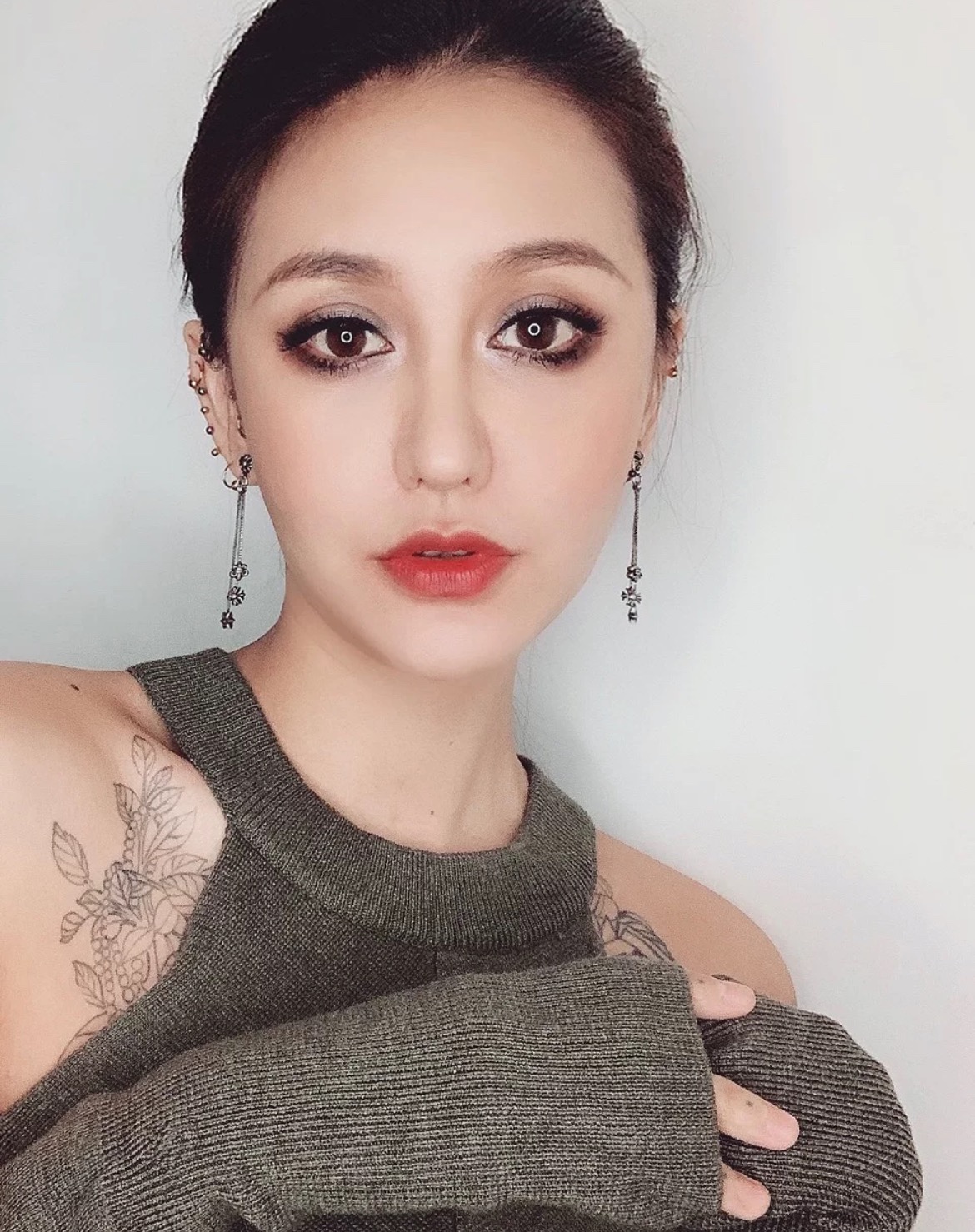 【CHROME HEARTS】 クロムハーツ ファッションスタイルのイヤリング - 画像 (5)