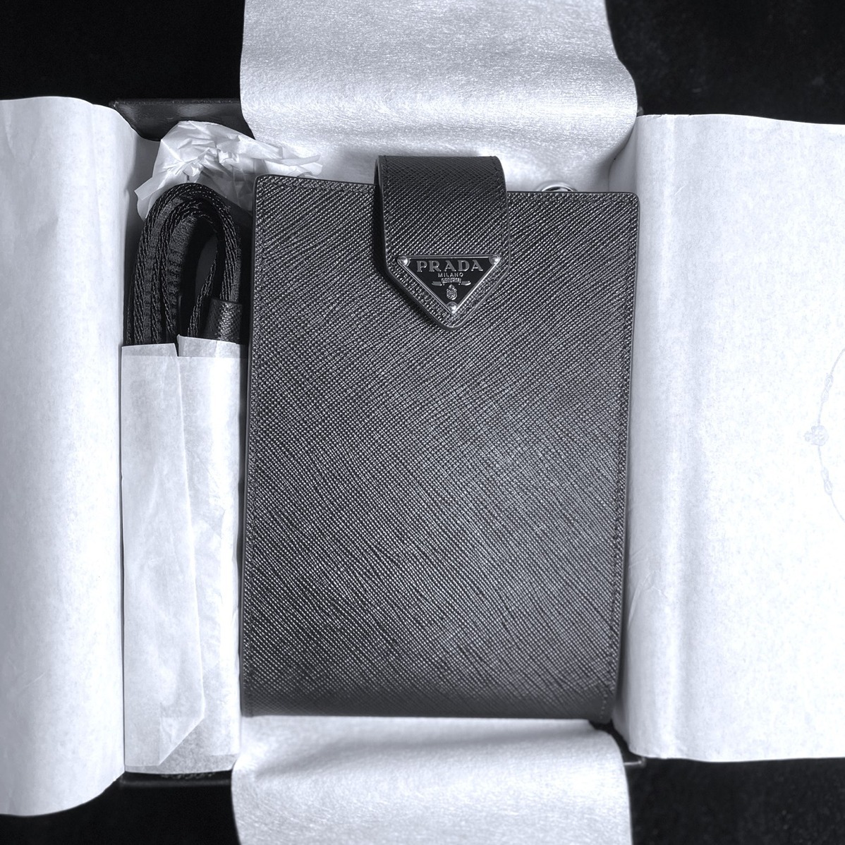 【プラダ】レザー スマホ ケース - 画像 (14)