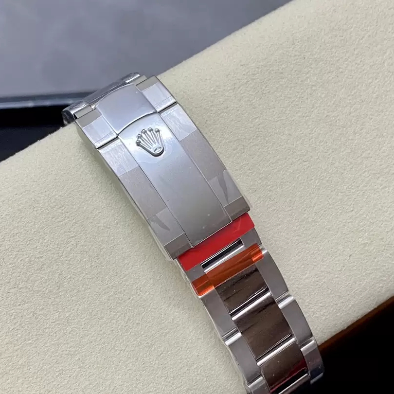 ロレックス デイトジャスト36 126200 - 画像 (17)