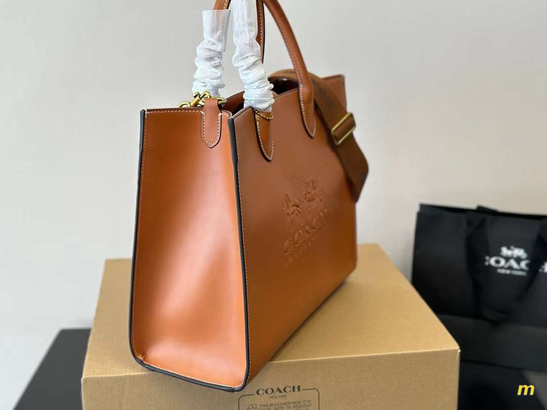 Coach コーチ メッセンジャーバッグ 35*29cm - 画像 (4)