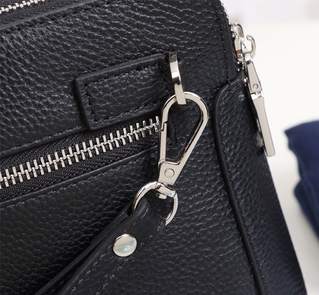 【PRADA 公式 旗艦店】プラダ クラッチバッグ当日出荷 好評に付き再入荷!24*14*5CM - 画像 (6)