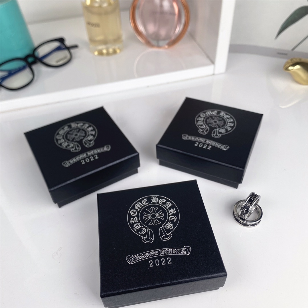 Chrome Hearts(クロムハーツ)クロスカービングリング - 画像 (7)