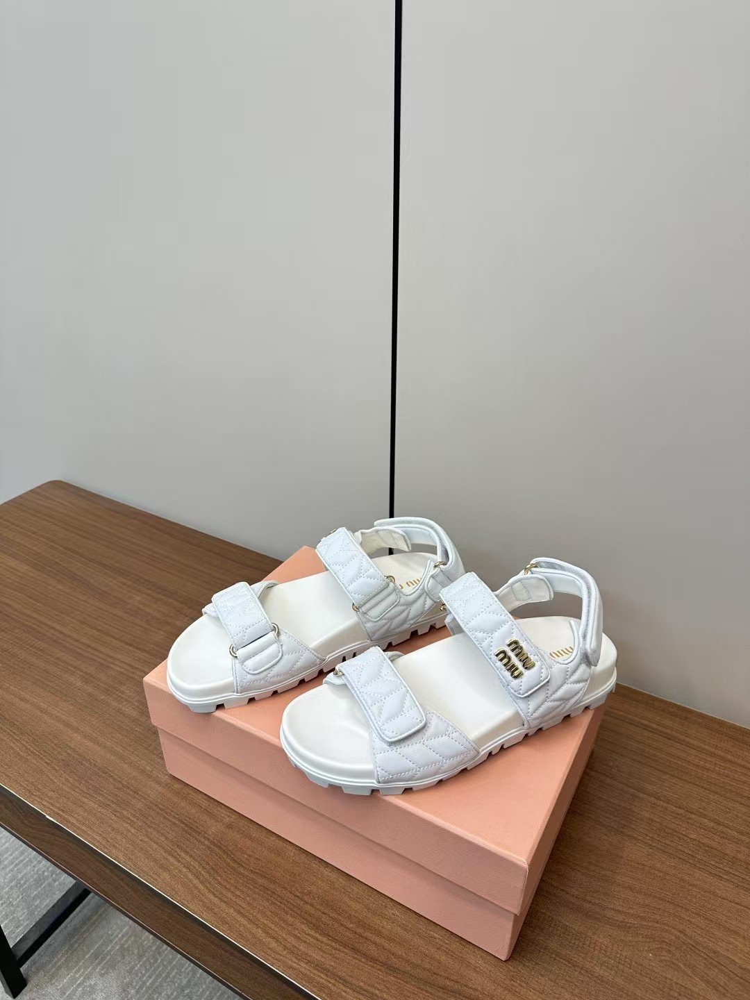 スポ-ティ マテラッセレザ- サンダル