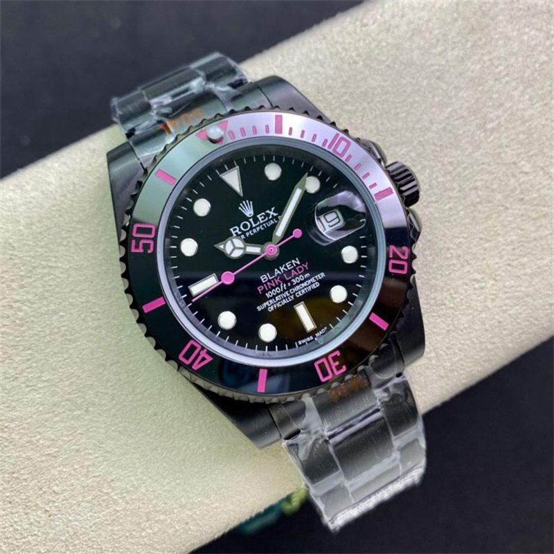 ロレックス サブマリーナーデイトBLAKEN - 画像 (3)