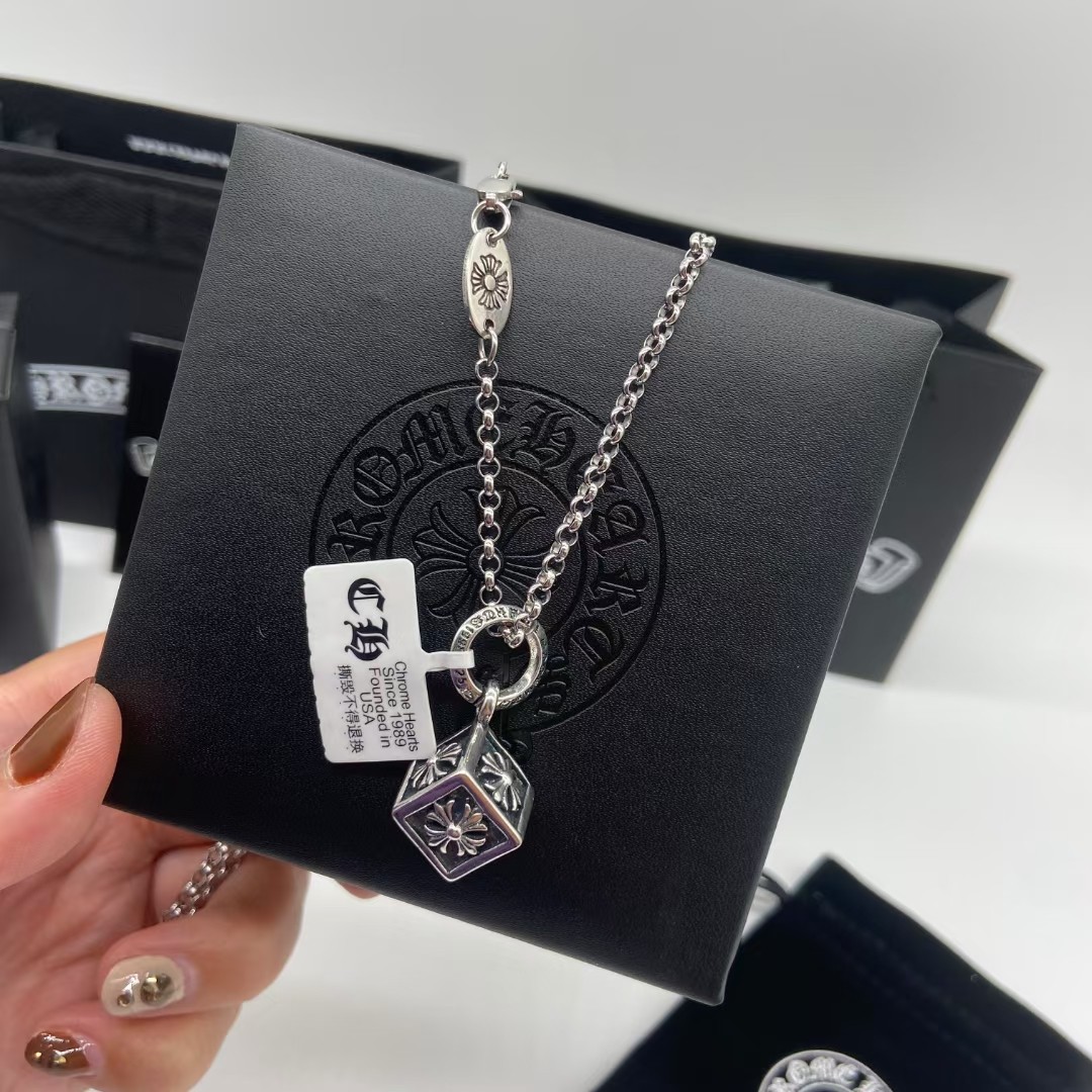 【Chrome Hearts 】クロムハーツ ダイスペンダント ネックレス - 画像 (3)