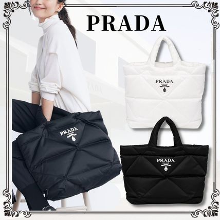 VERY雑誌掲載 PRADA 新作 パデッドRe Nylon トートバッグ-BUYMA - 画像 (2)