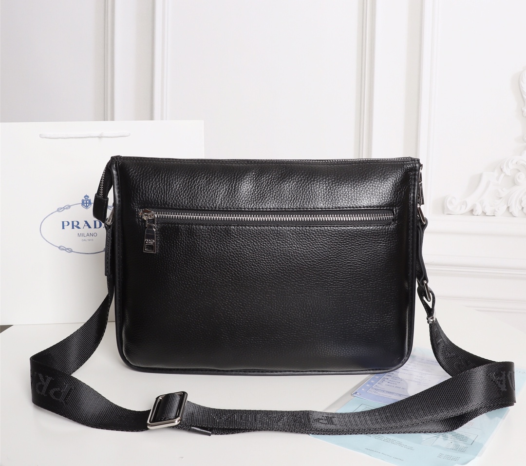 【PRADA 公式 旗艦店】プラダ 斜めがけバッグ 当日出荷 好評に付き再入荷!33*25*6CM - 画像 (2)