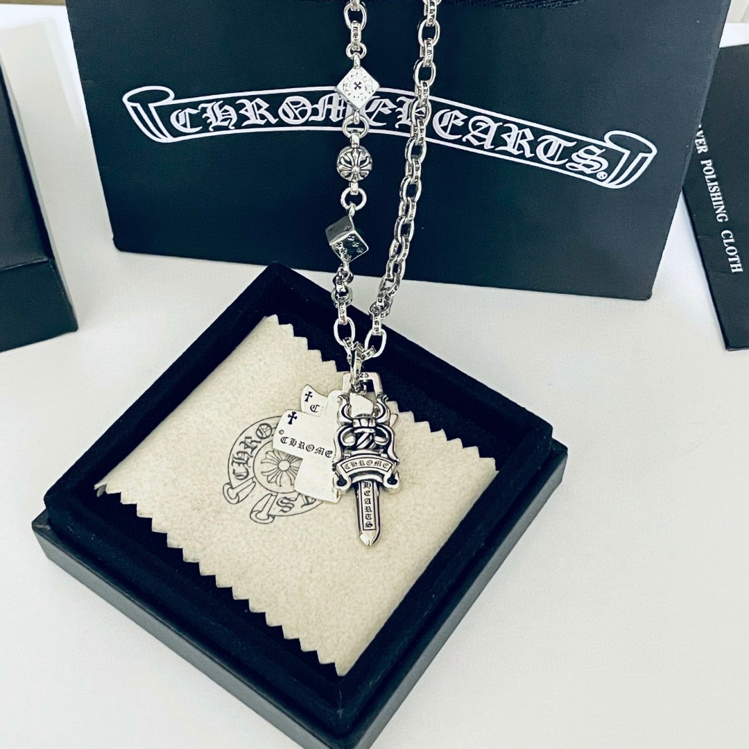 ネックレスを着用する【Chrome Hearts】ネックレス、新しいネックレス万能シンプルファッションオーナメント - 画像 (8)