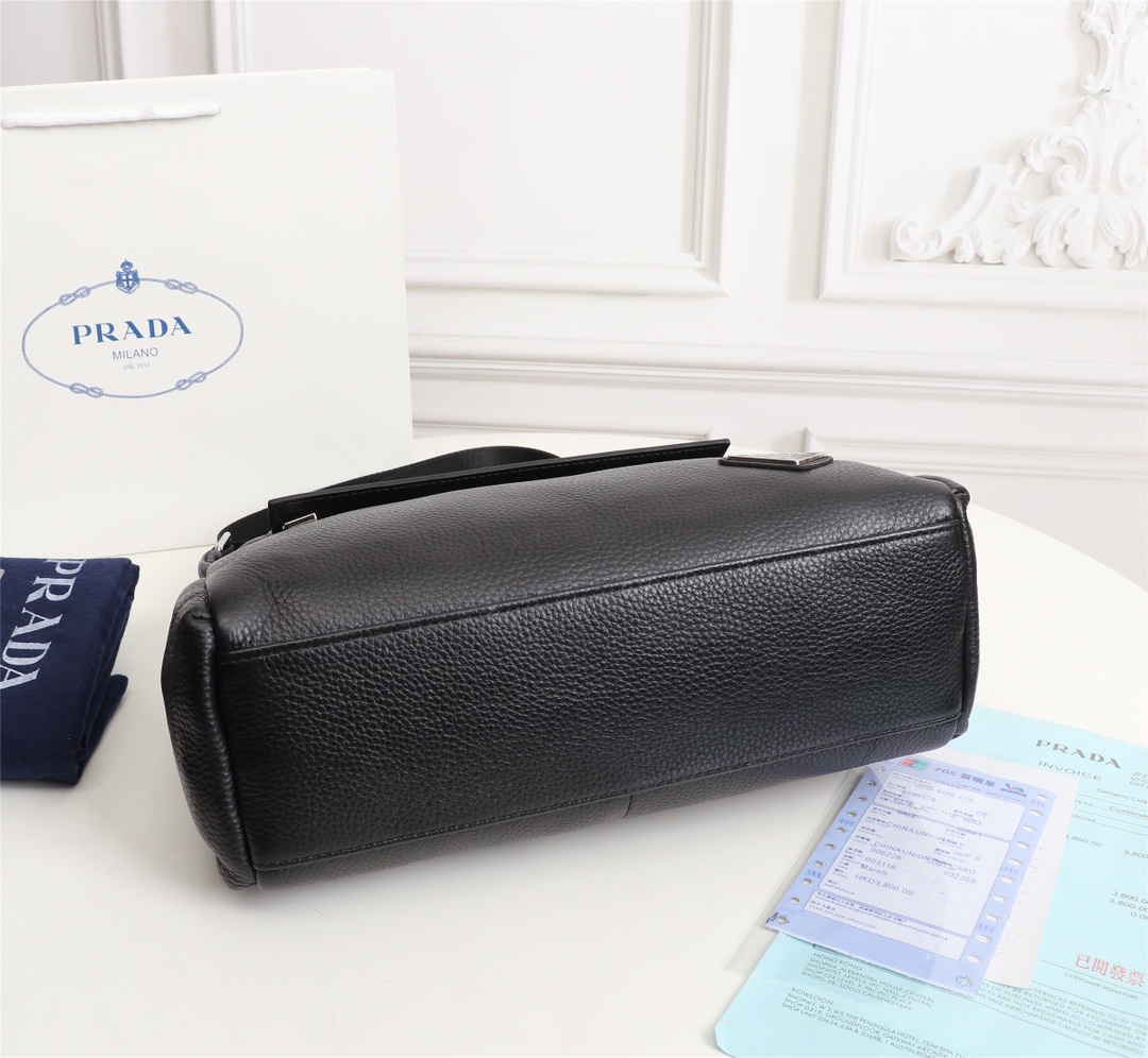 【PRADA 公式 旗艦店】プラダ 斜めがけバッグ 当日出荷 好評に付き再入荷!30*22*10CM - 画像 (6)