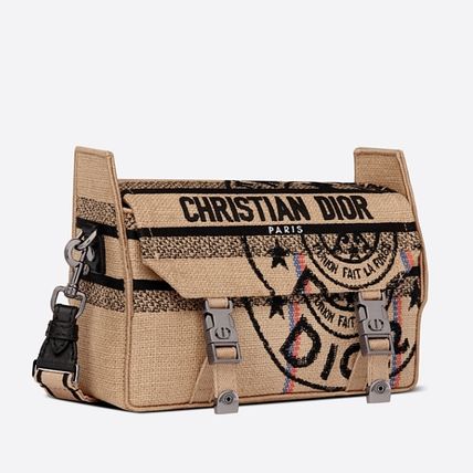 新作 ディオール スモール DIOR CAMP バッグ【直営店仕入れ】 - 画像 (2)