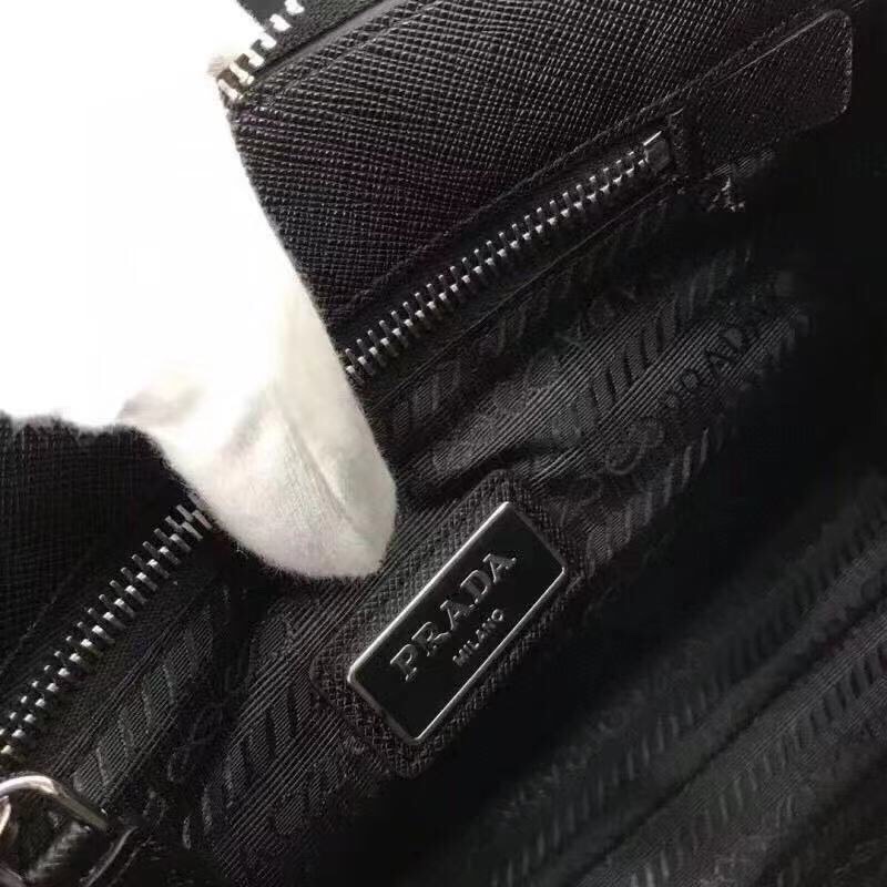 【PRADA 公式旗艦店】プラダ クラッチバッグ 当日出荷 好評に付き再入荷!24*18*6CM - 画像 (7)