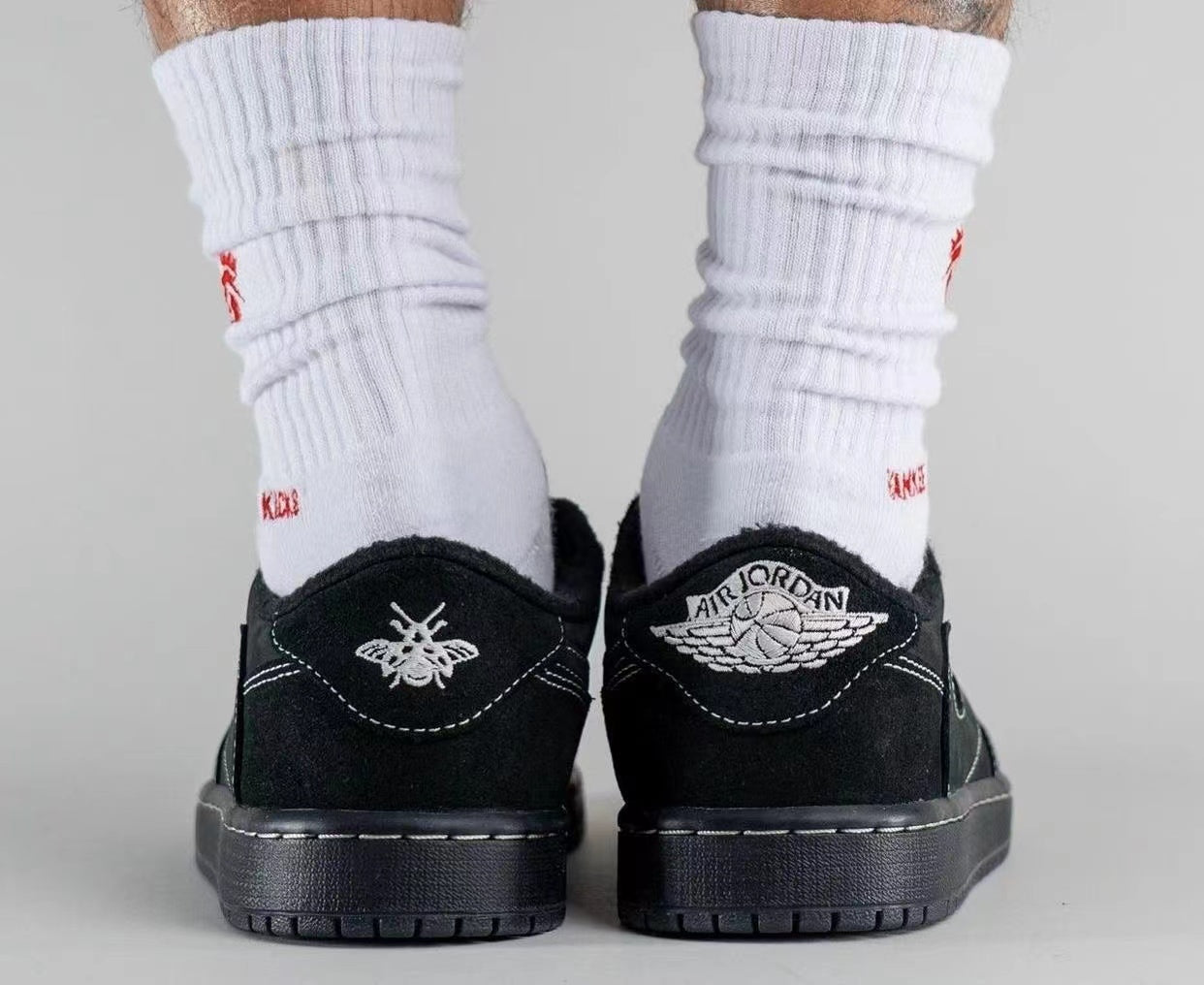 【人気急上昇で入手困難!】Travis Scott x Nike Air Jordan 1 Low OG SP"Black/Phantom"AJ1 ジョーダン世代の定番 ローカット カルチャー 多用途 カジュアル スポーツ バスケットボールシューズ - 画像 (13)