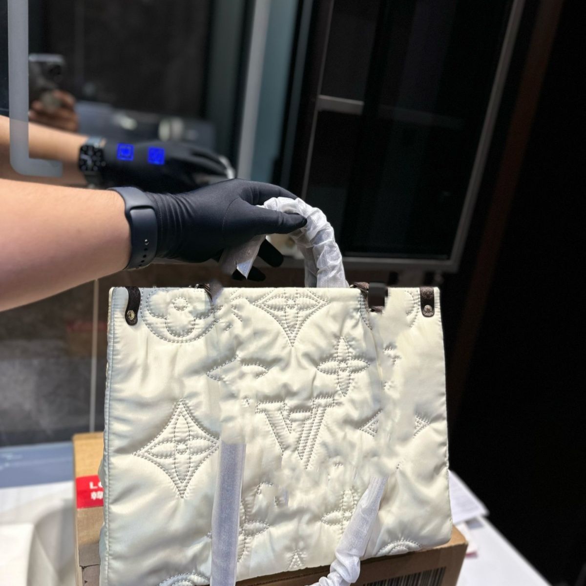 LV 柔らかなコットン素材のトートバッグ【50%オフ+送料無料】 - 画像 (6)