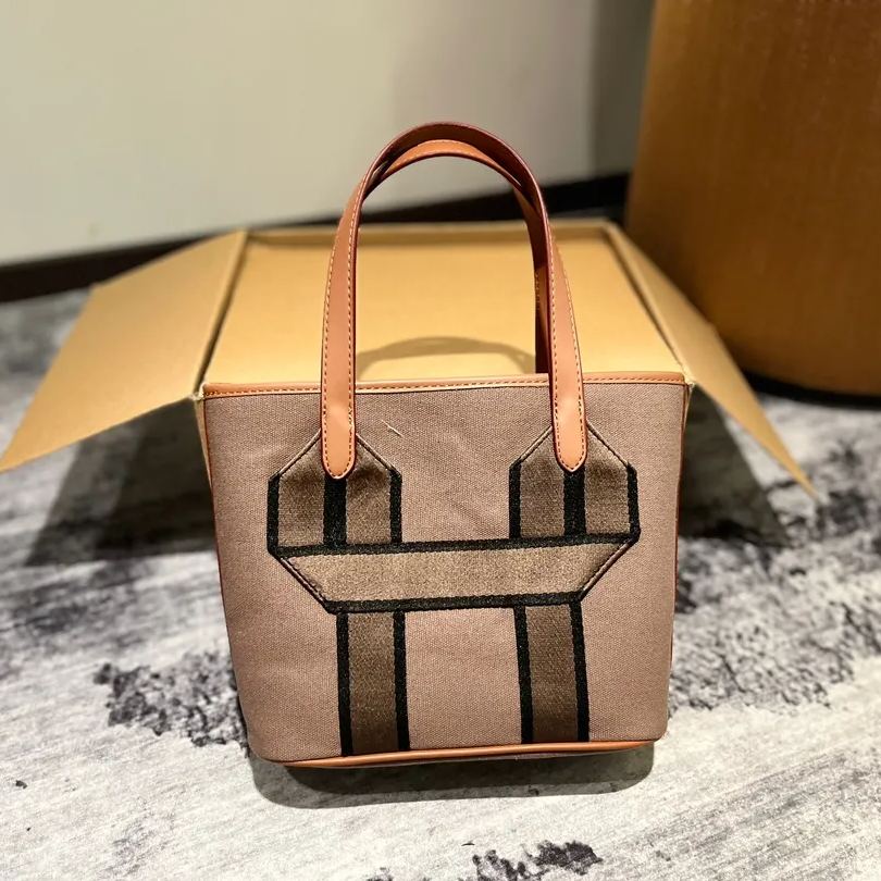 HERMES キャンバス製野菜バスケット - 画像 (27)