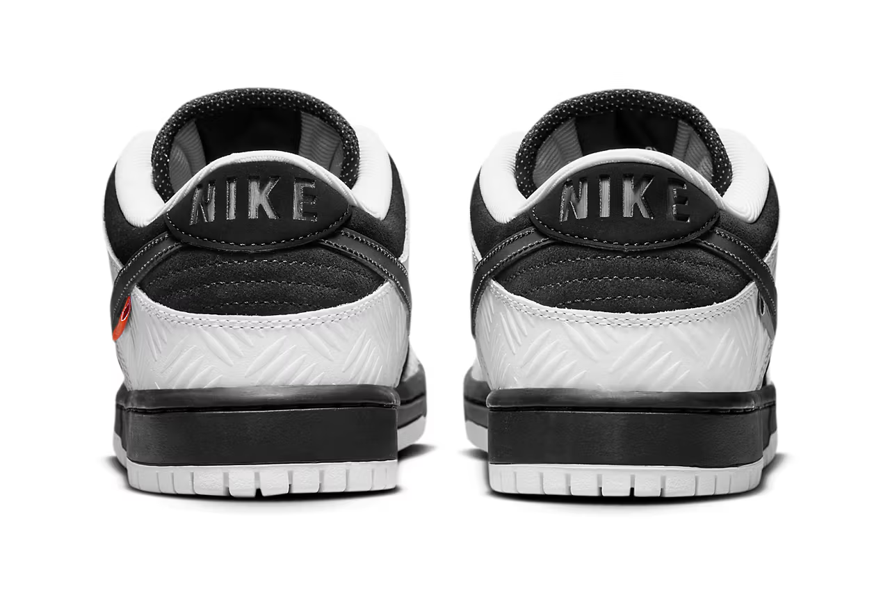 TIGHTBOOTH × Nike SB Dunk Low "White/Black" - 画像 (6)