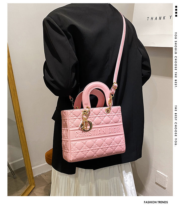 🔥Dブランドファッション レトロなエンボスハンドバッグ👜【50%OFF+代金引換送料無料】 - 画像 (9)