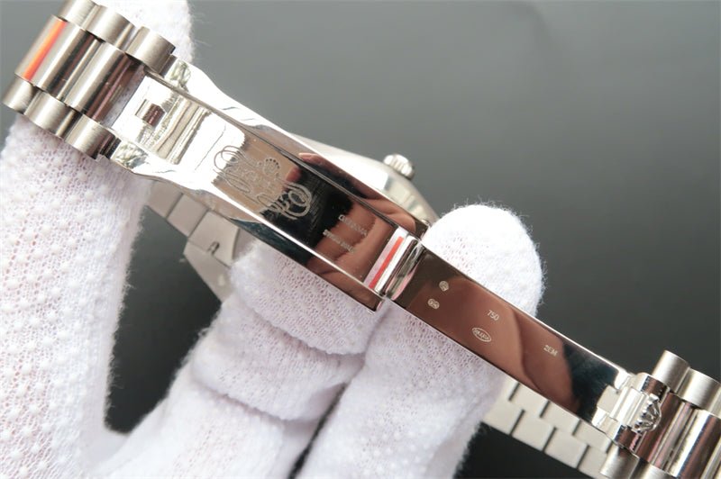 ロレックス デイデイト40 228239 ブルー文字盤 - 画像 (7)