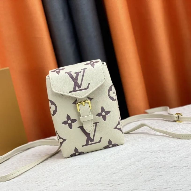 Louis Vuitton◇新しい小さなバックパックが発売されました M80738 80783 45764 81353 - 画像 (2)