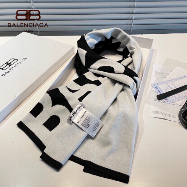 【BALENCIAGA バレンシアガ】スカーフ32*180CM