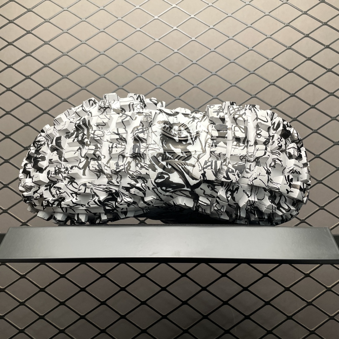 Balenciaga Bouncer Extreme Graffiti Sneaker(685613W2RG19010) - 画像 (8)