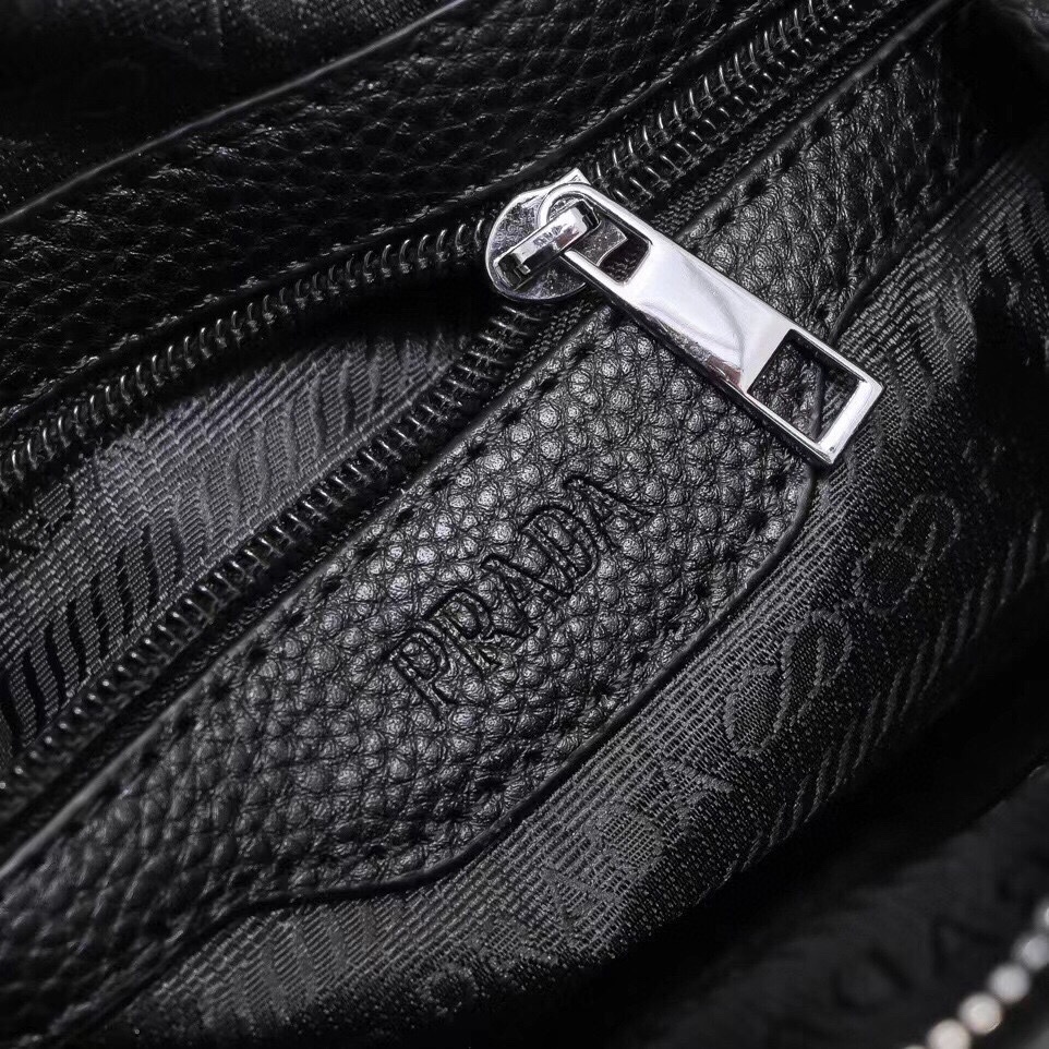 【 PRADA 公式旗艦店】プラダ ショルダーバッグ 当日出荷 好評に付き再入荷!23*27*5CM - 画像 (8)