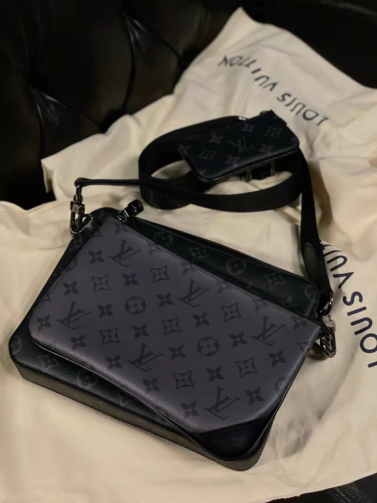 ルイヴィトン★最新作M69443 トリオ・メッセンジャーバッグ★関税込み - 画像 (5)