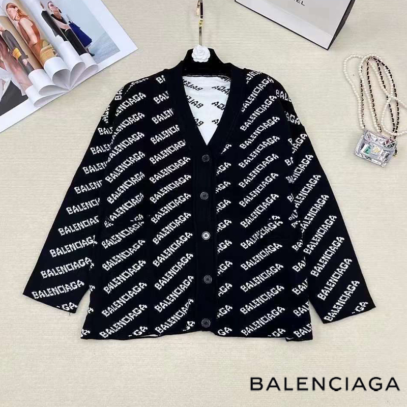 BALENCIAGA秋冬の新作Vネックカーディガン01 SS95655