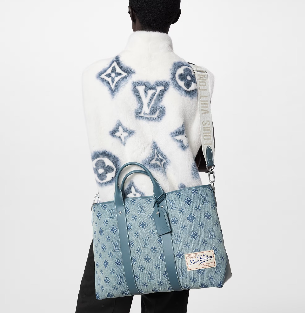 Louis Vuitton バッグ《Weekend》ブルー レザー ロゴ 直営店 M22537 - 画像 (6)