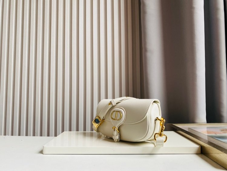 Christian Dior 【ディオール】Bobby ショルダーバッグ21x12x5cm - 画像 (5)