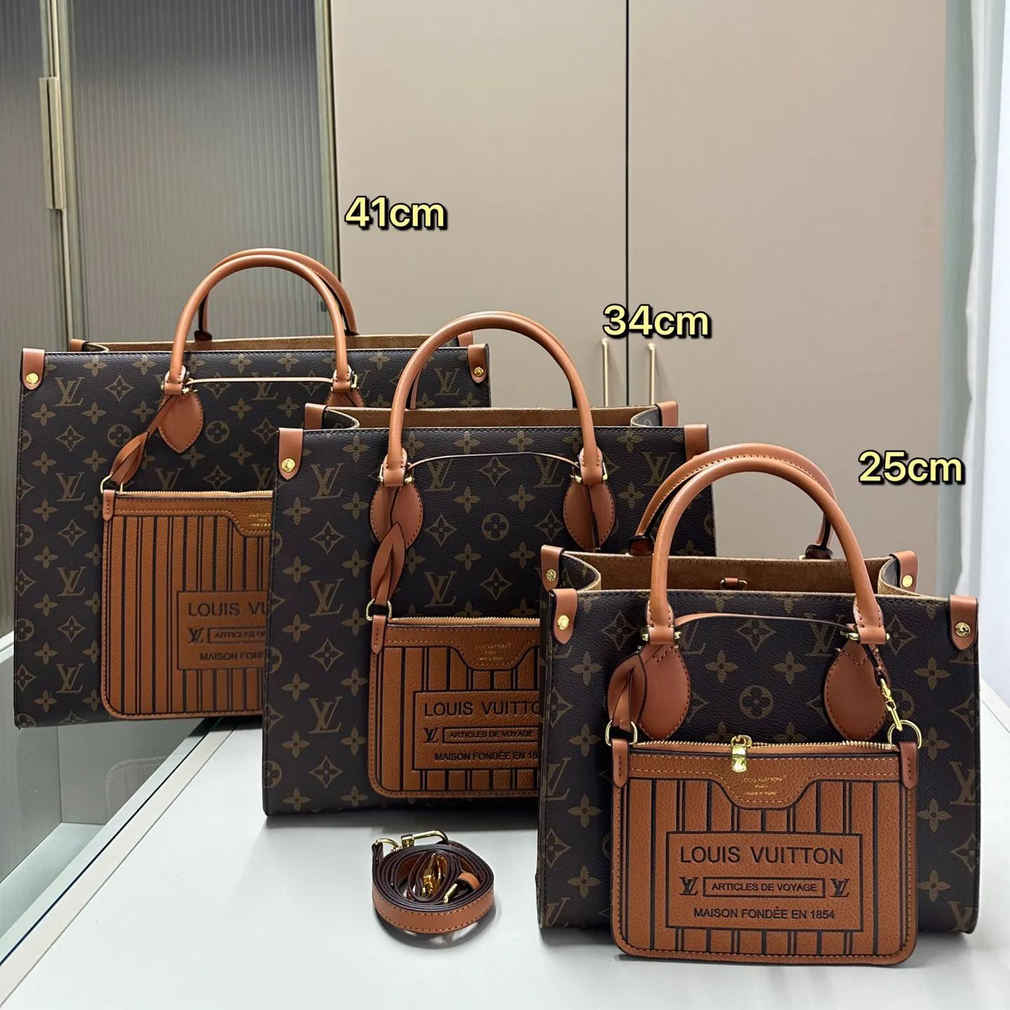 Louis Vuitton(ルイヴィトン) コストパフォーマンスの王様 onthego マミーバッグ 新モデル発売 - 画像 (2)