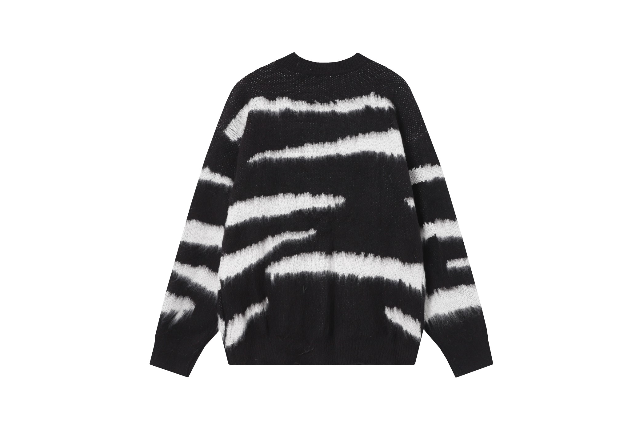 【BALENCIAGA 公式旗艦店】バレンシアガ セーター好評に付き再入荷! - 画像 (2)