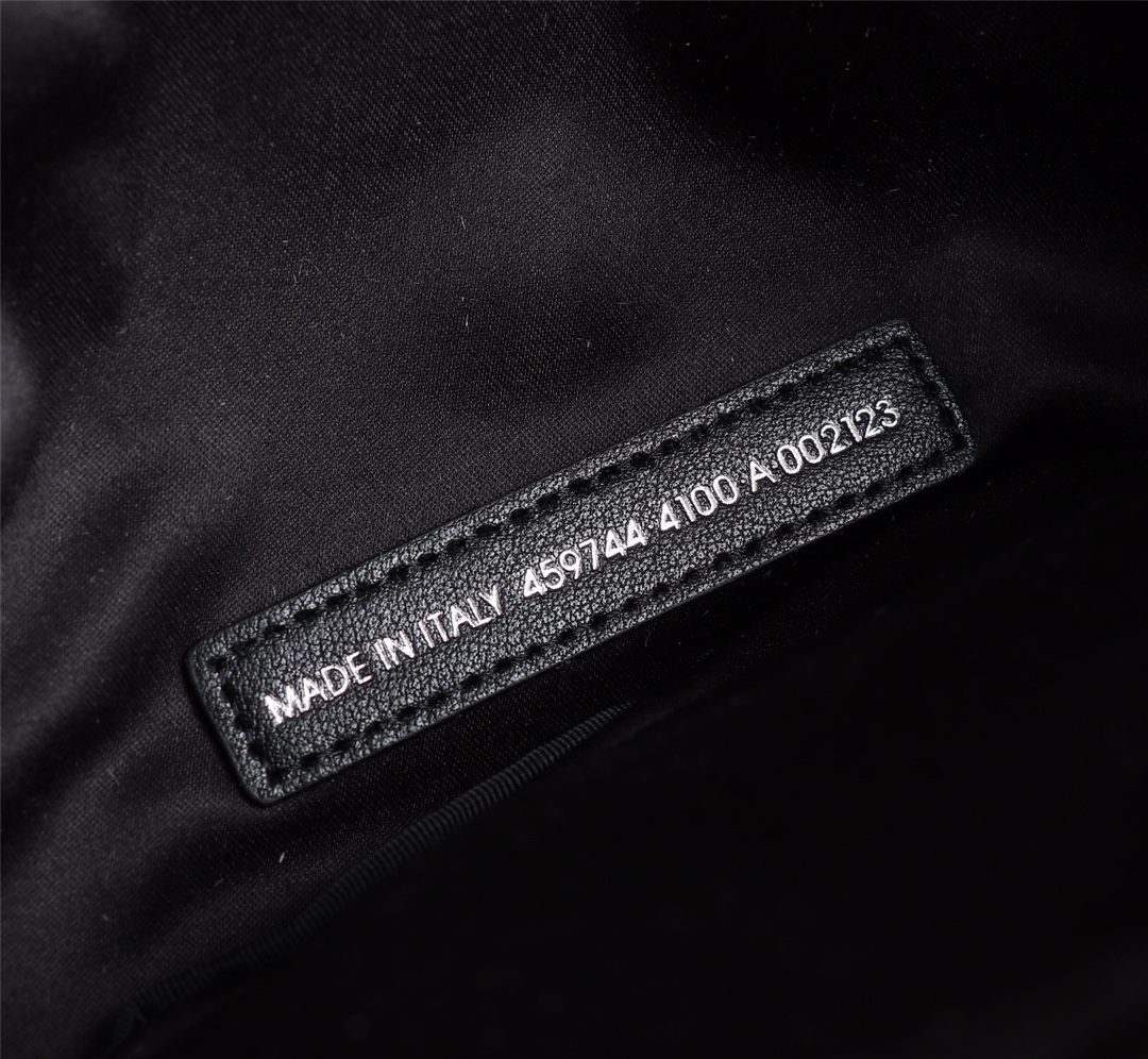 【BALENCIAGA 公式 旗艦店】バレンシアガ ウエストポーチ 当日出荷 好評に付き再入荷!35*10*16CM - 画像 (7)