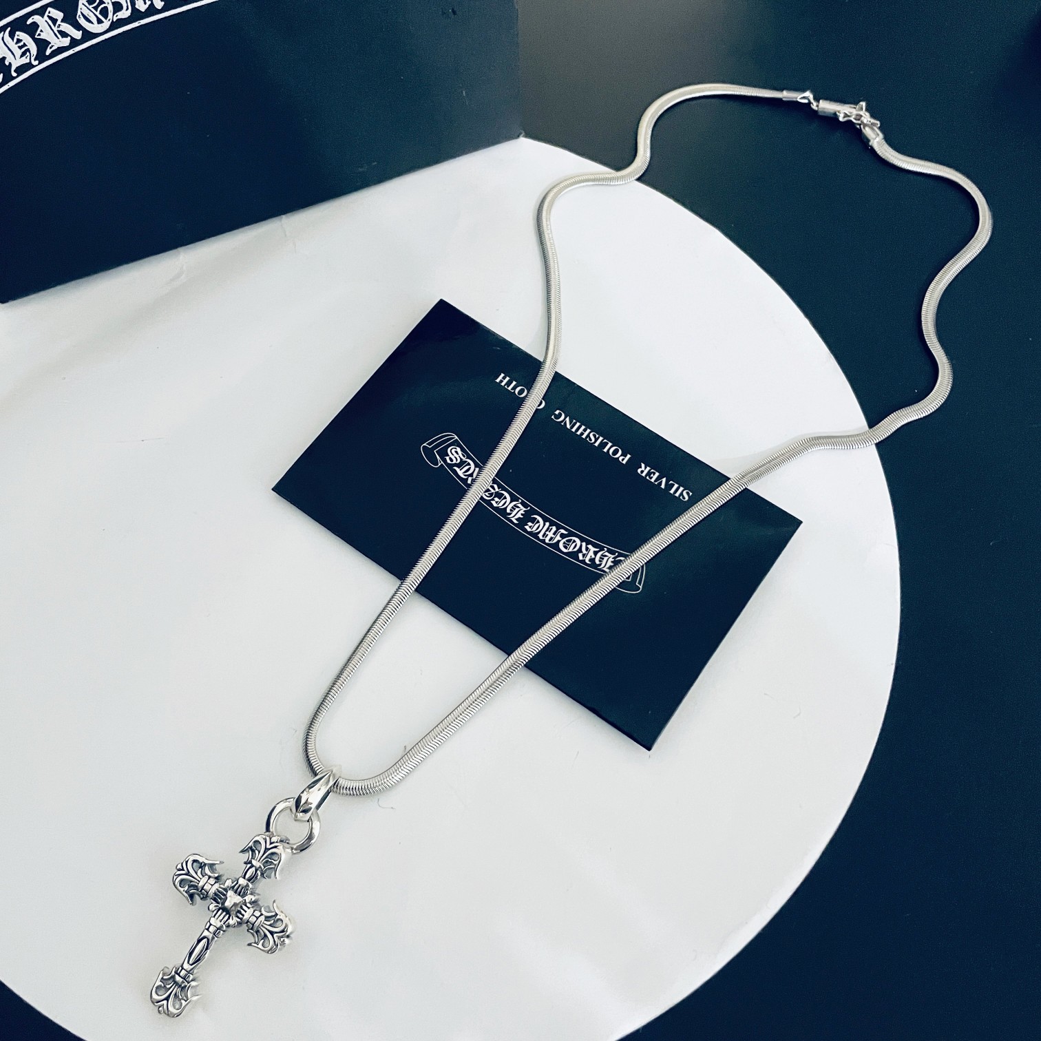 【CHROME HEARTS】クロムハーツ、新しいネックレス万能シンプルファッションオーナメント - 画像 (4)