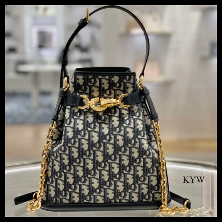 【大人気♡】DIOR ミディアム C'EST DIOR バッグ