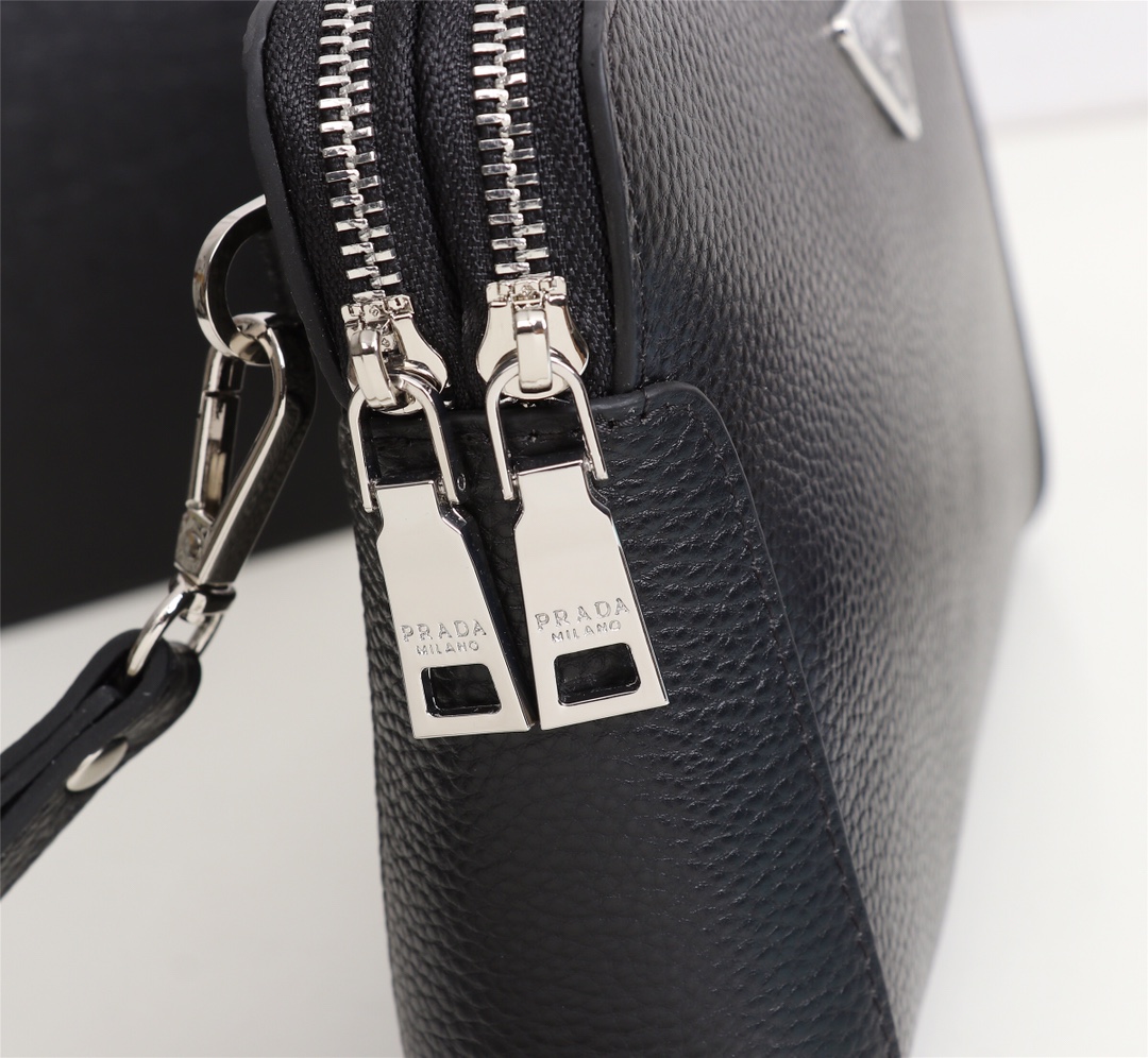 【PRADA 公式 旗艦店】プラダ クラッチバッグ当日出荷 好評に付き再入荷!24*14*5CM - 画像 (5)