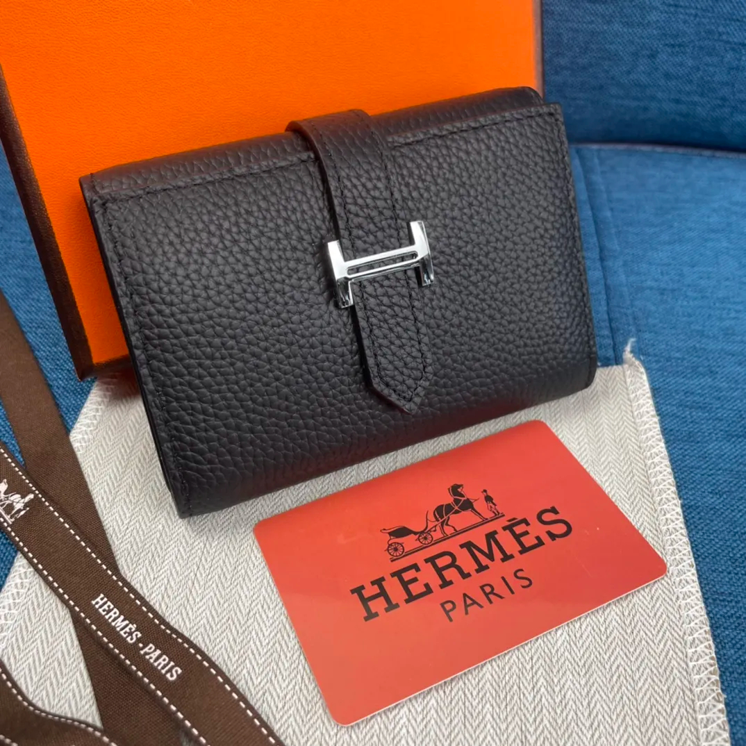 HERMÈS 三つ折り財布 8カラー 10X12CM - 画像 (6)
