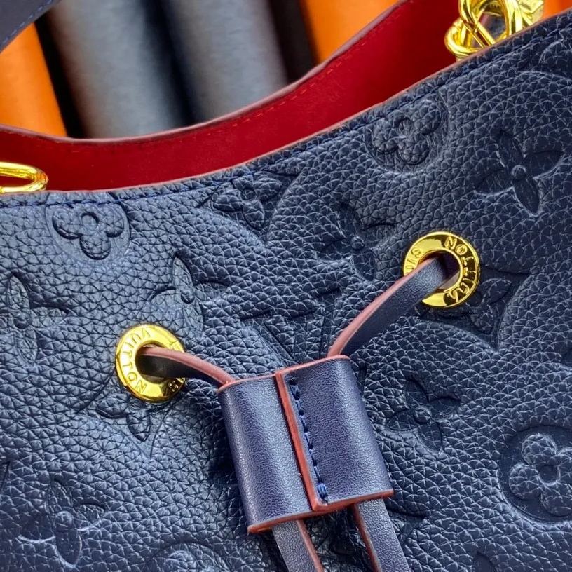 Louis Vuitton お洒落な【ネオノエバッグ MM】レザー 多用途 M45256 M45306 M44022 - 画像 (43)