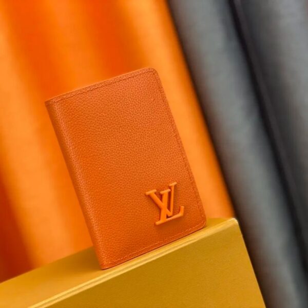 ★Louis Vuitton★エレガントなモノグラム・マカサー・キャンバス製