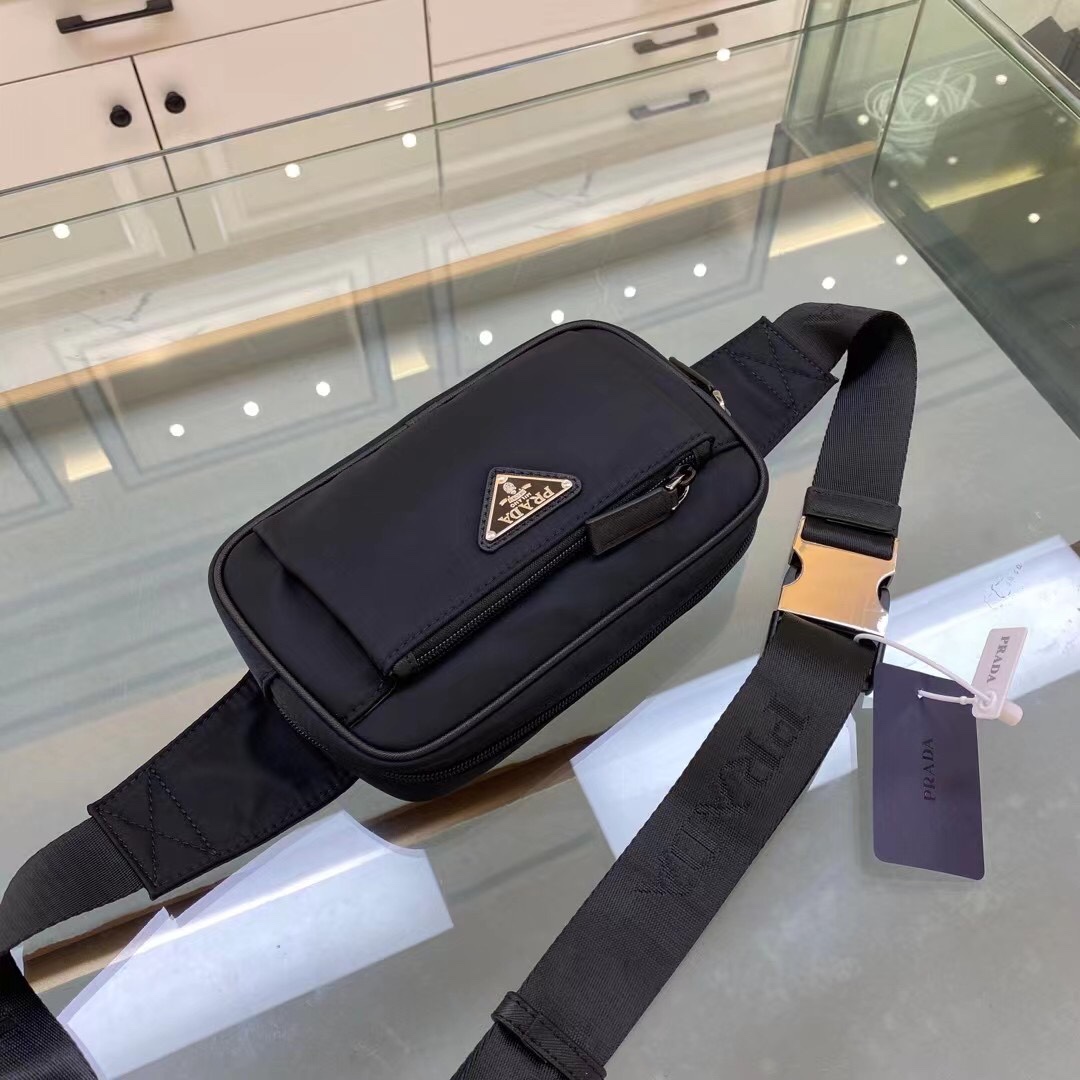 【PRADA 公式旗艦店】プラダ ウエストポーチ 当日出荷 好評に付き再入荷21*12.5*4.5CM - 画像 (5)