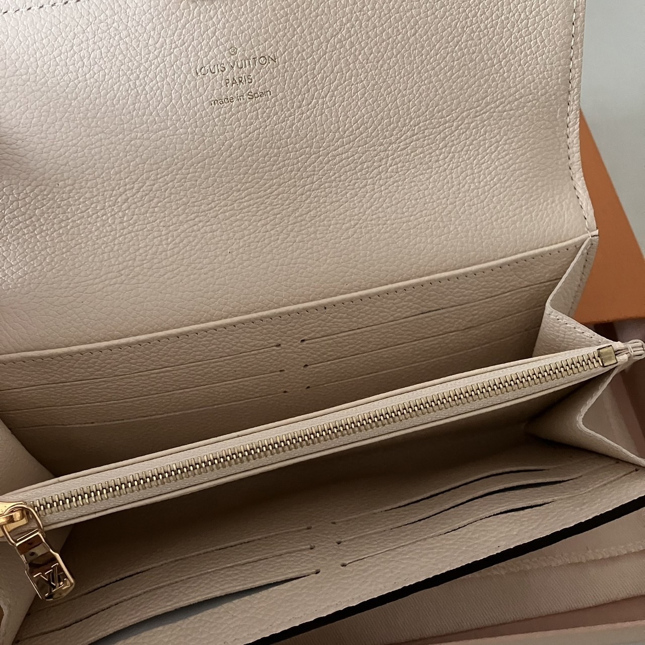 LOUIS VUITTON ポルトフォイユ サラ メティス M83276 - 画像 (4)