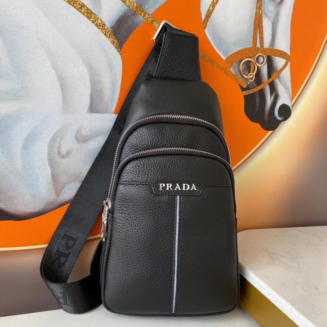 【PRADA 公式 旗艦店】プラダ 胸ポケット当日出荷 好評に付き再入荷!29*17*5.5CM - 画像 (5)