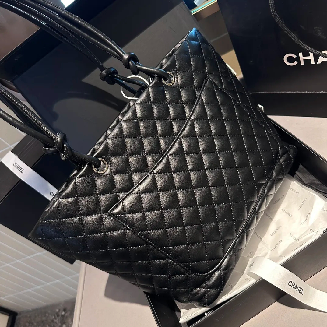 【トレンドのバイカラー♪】CHANEL シャネル ショルダーバッグ - 画像 (10)