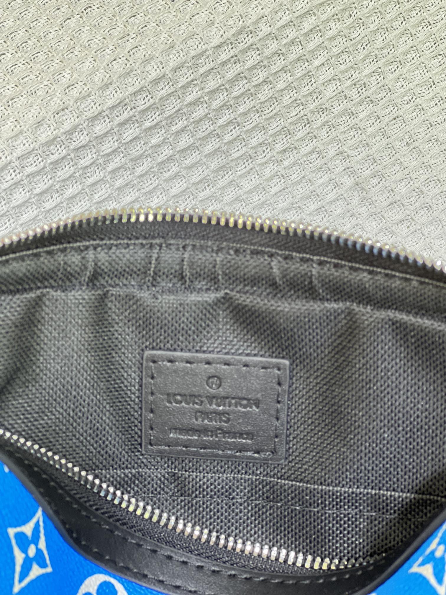 ★LOUIS VUITTON★青い空と白い雲の新しいトリオ メッセンジャー バッグ M58041 - 画像 (8)