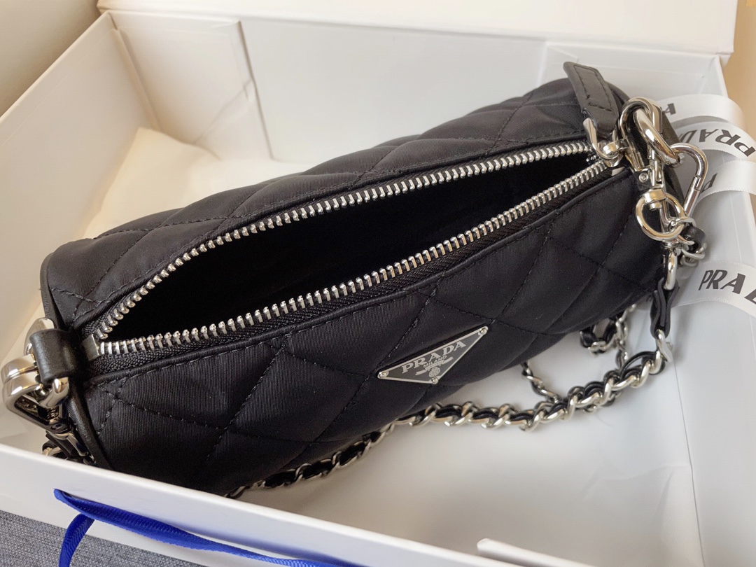 【PRADA 公式旗艦店】プラダ 斜めがけバッグ 当日出荷 好評に付き再入荷!21*11CM - 画像 (7)