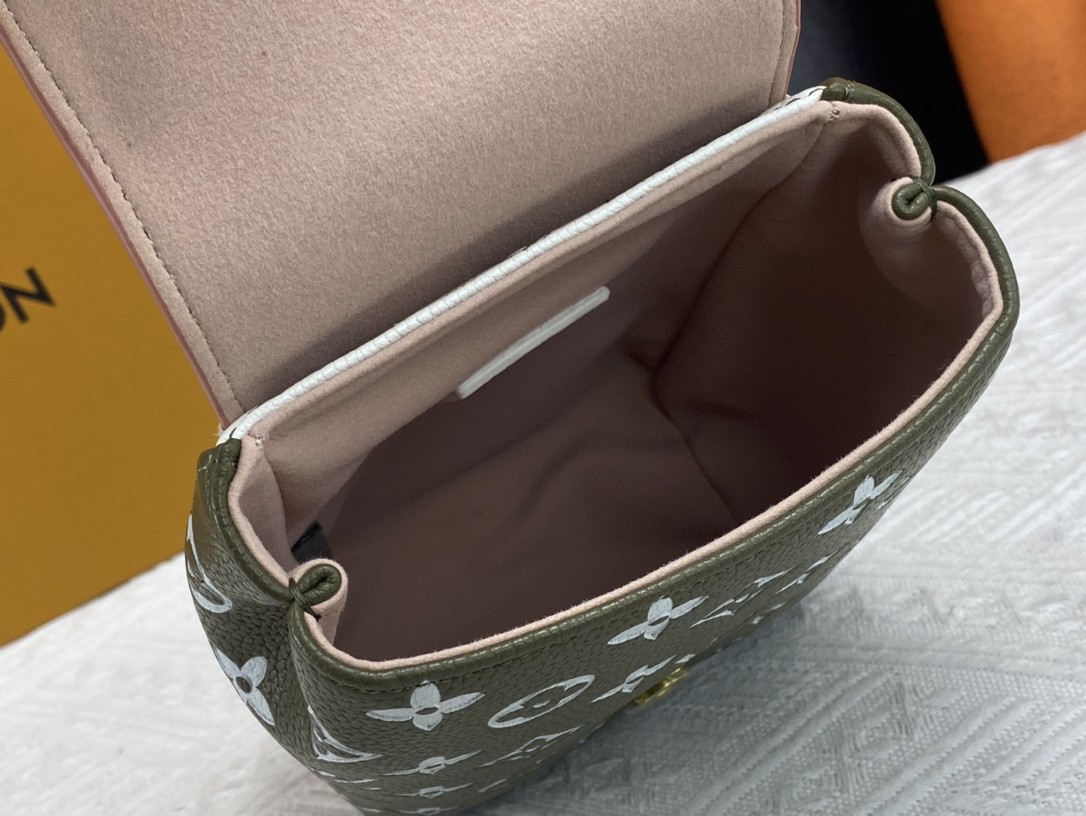 Louis Vuitton◇新しい小さなバックパックが発売されました M80738 80783 45764 81353 - 画像 (34)