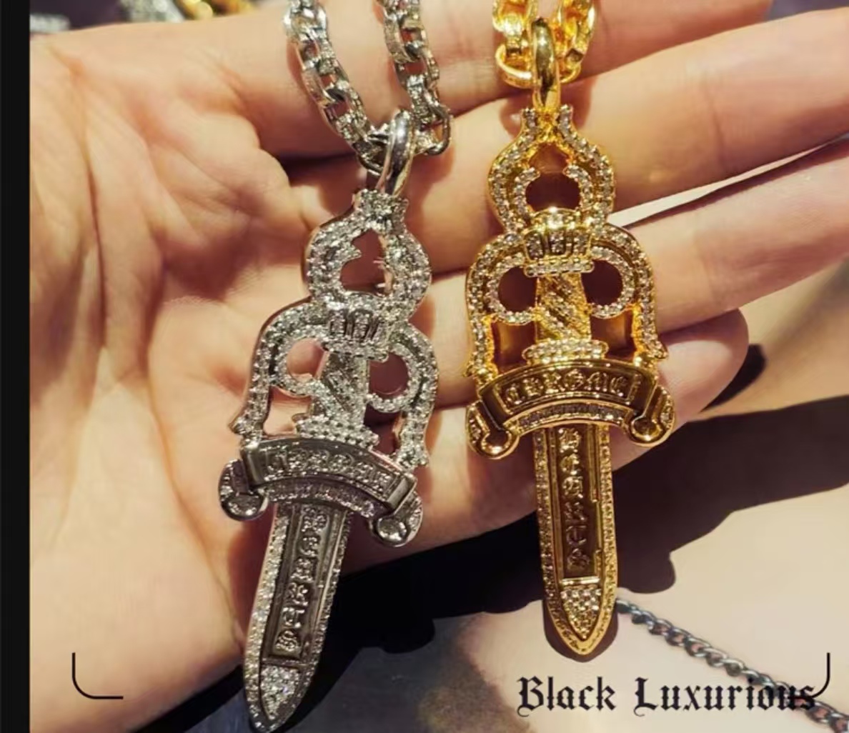 ネックレスを着用する【Chrome Hearts】ネックレス、新しいネックレス万能シンプルファッションオーナメント - 画像 (3)